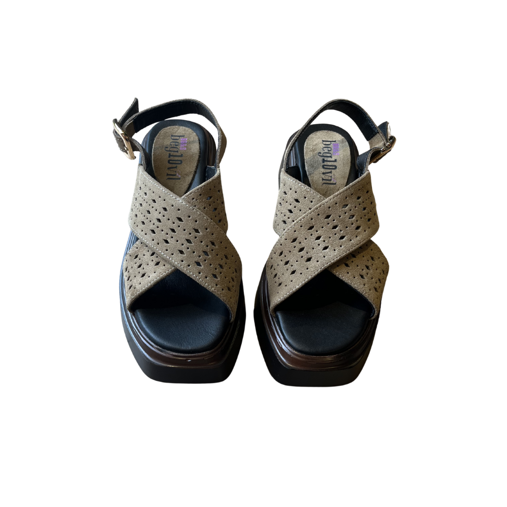 RS DOLGU SANDALET 7113 - RS - DOLGU SANDALET - SİGARO - 40 - 26SS-RS-SND-7113-25055