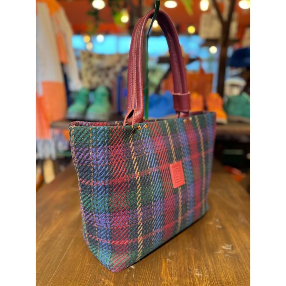 Plaid Fabric Claret Red Long Champ Large