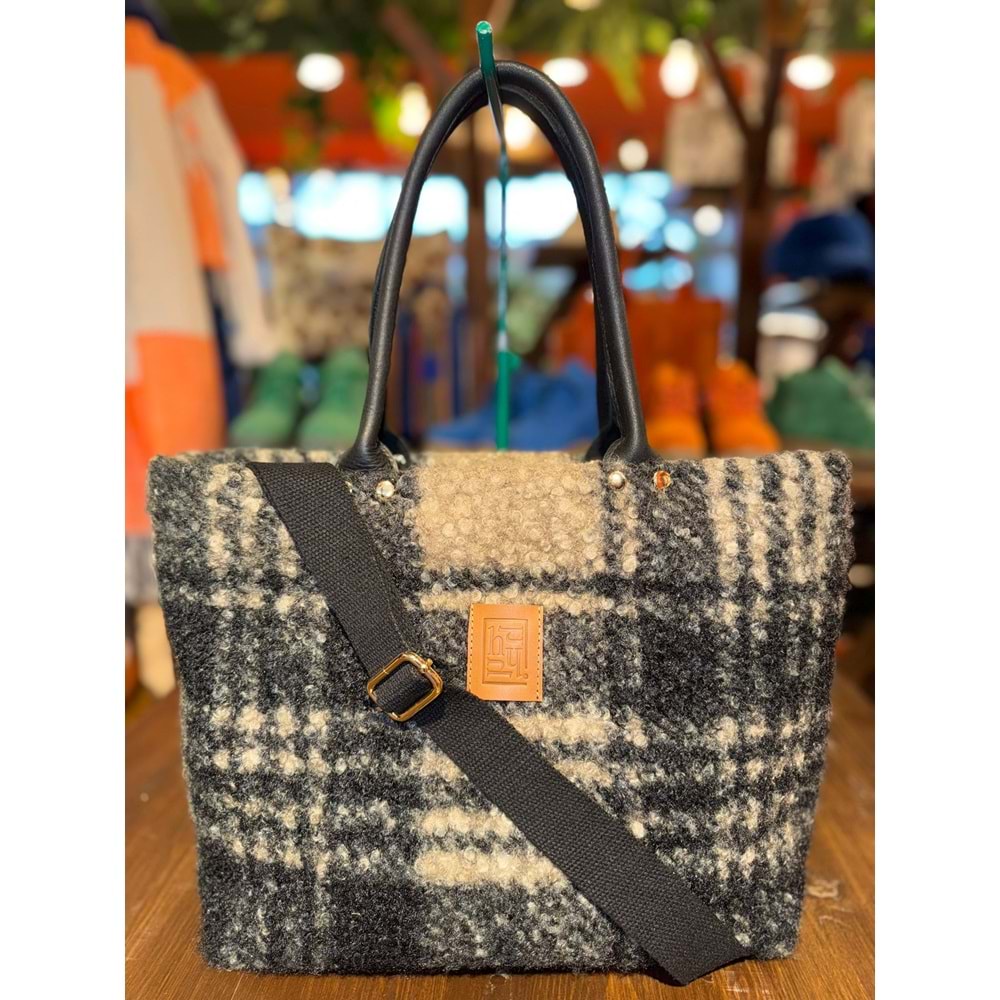 Black Beige Tartan Gusset Largebag