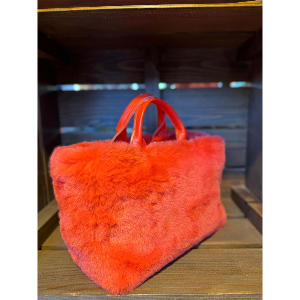 Mandarin Fur Tote Bag