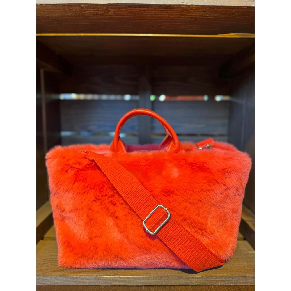 Mandarin Fur Tote Bag