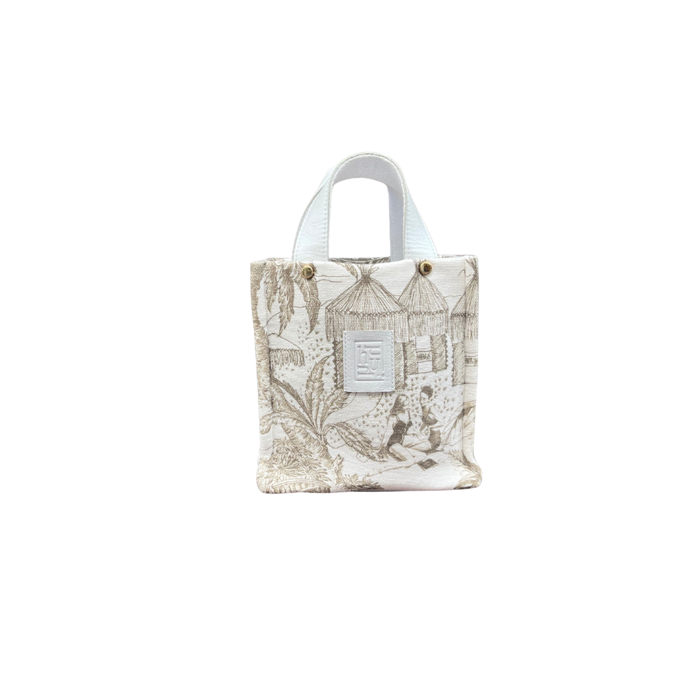 Woman İn Swimsuşts Green Ladybag