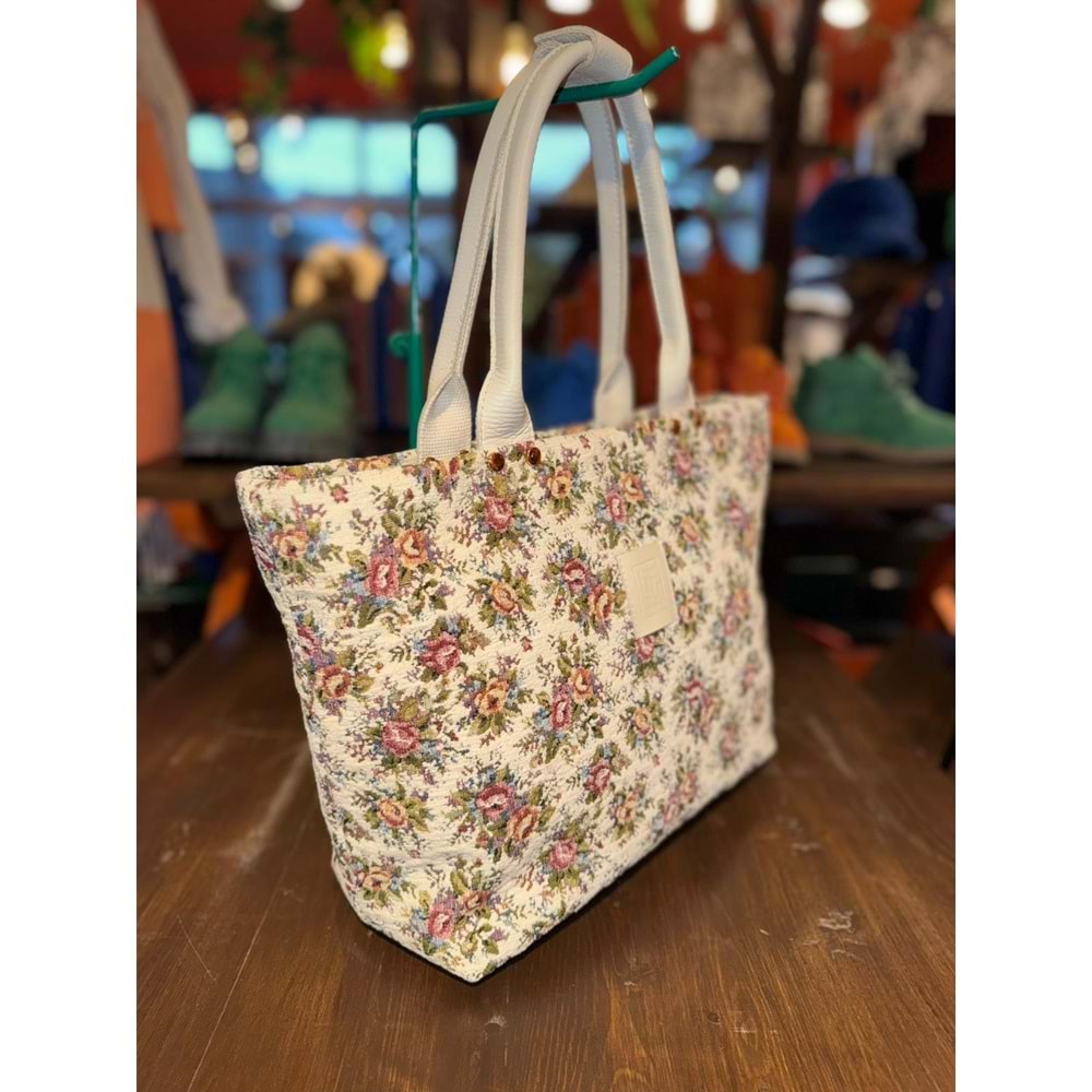 Wintage White Flowers Large Foldbag