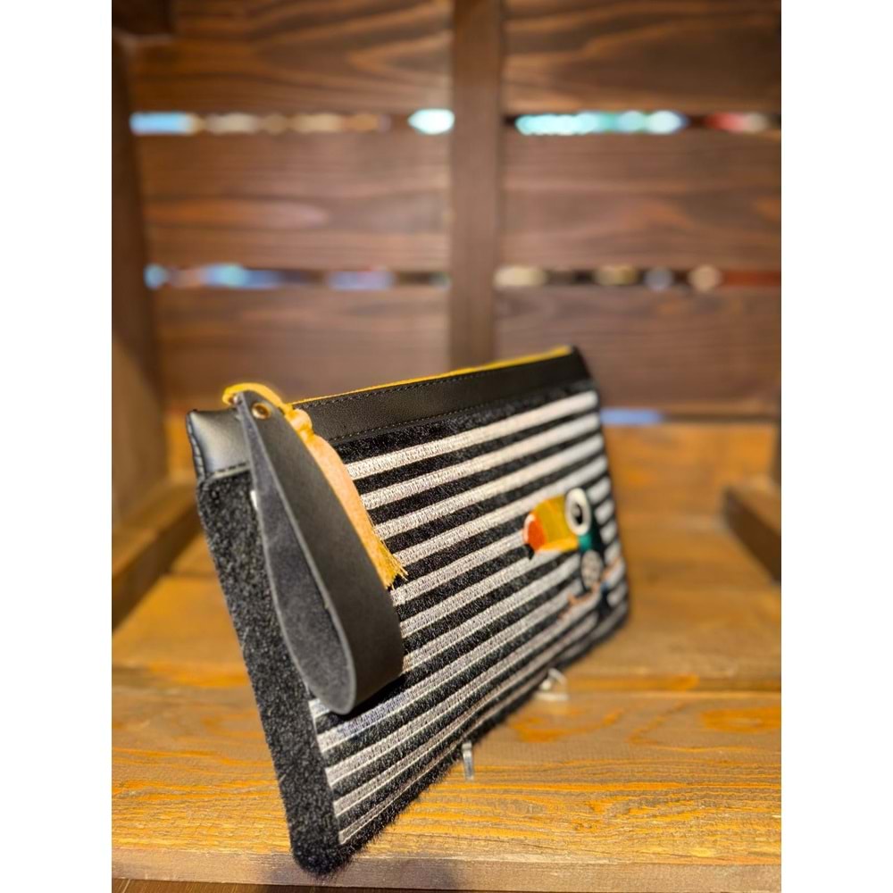 E&C Striped Tucan EYN212