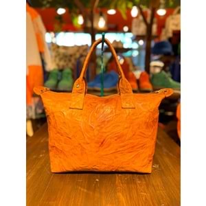 Brown Skin Large Fold