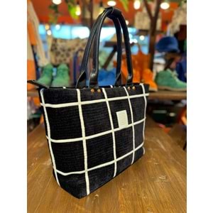 Black With White Stripe Large Fold