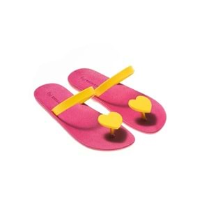 MC SWEETY HEARTH - MOO CHUU - PVC DÜZ TEK PARMAK TERLİK - PEMBE-SARI - 36 - 26SS-MC-SWTY-STR-25319